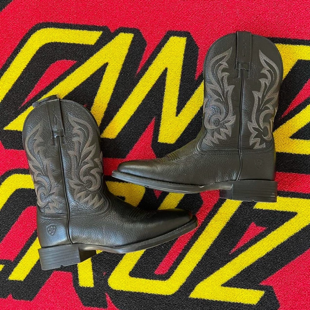 Ariat Black Slim Zip Ultra Western Cowboy boots
